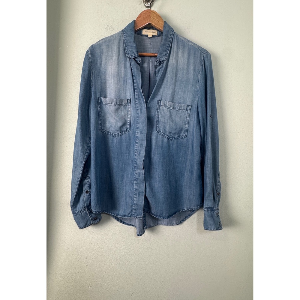 Anthro Cloth & Stone Chambray Blue Button Down Shirt Light Wash Western Rodeo M - Picture 2 of 10